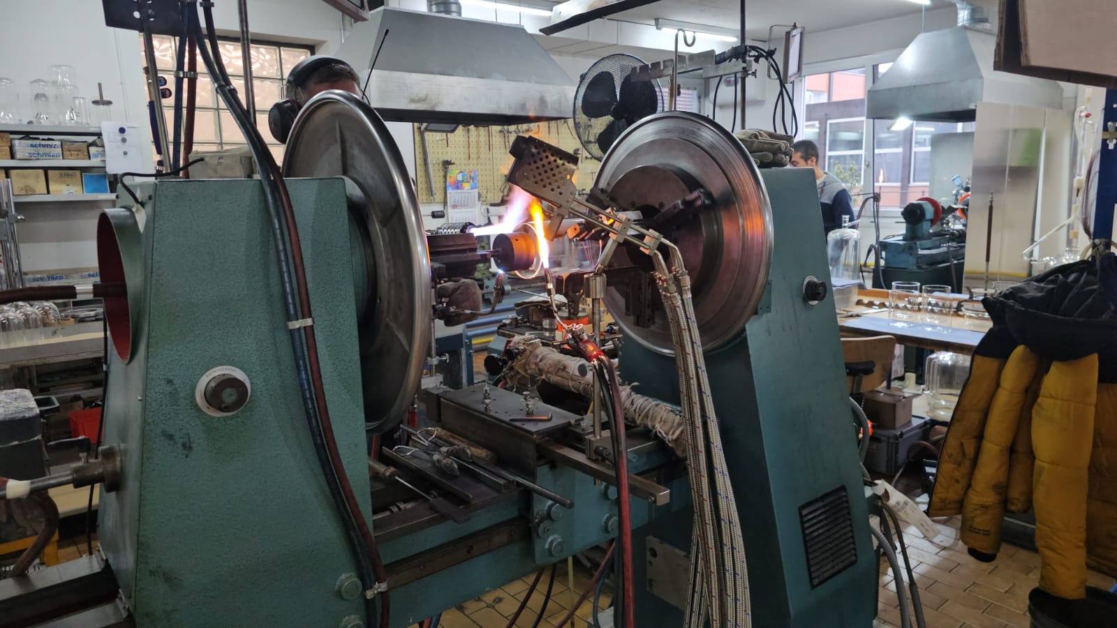 SCHMIZO – Glasverarbeitung Produktion