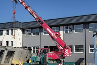 Anytherm – Kranverladung schweres Bauteil